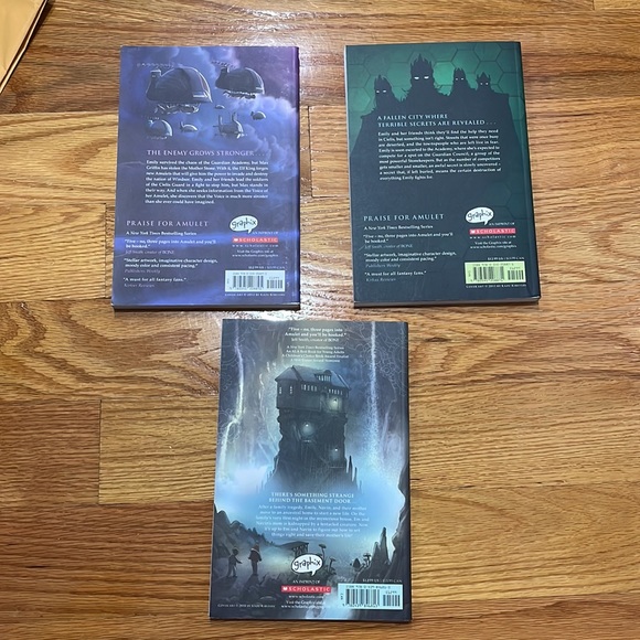 Amulet Paperback Comic Book-set of 3 - Picture 2 of 2